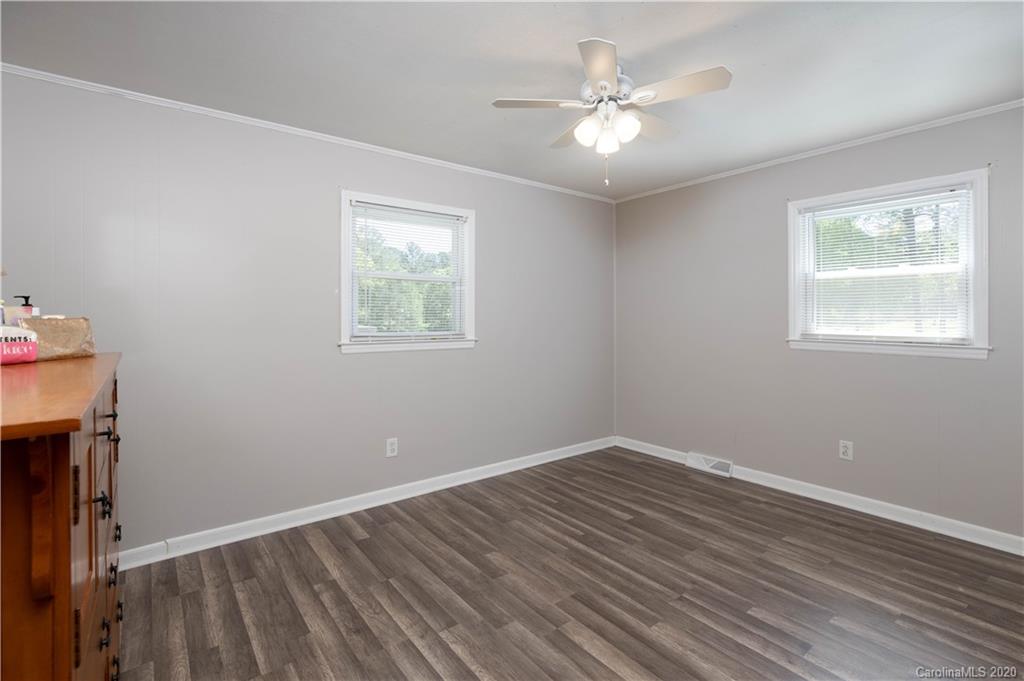 175 Wildwood Road Great Falls, SC 29055 - Photo 11 of 25 Gallery Image 11