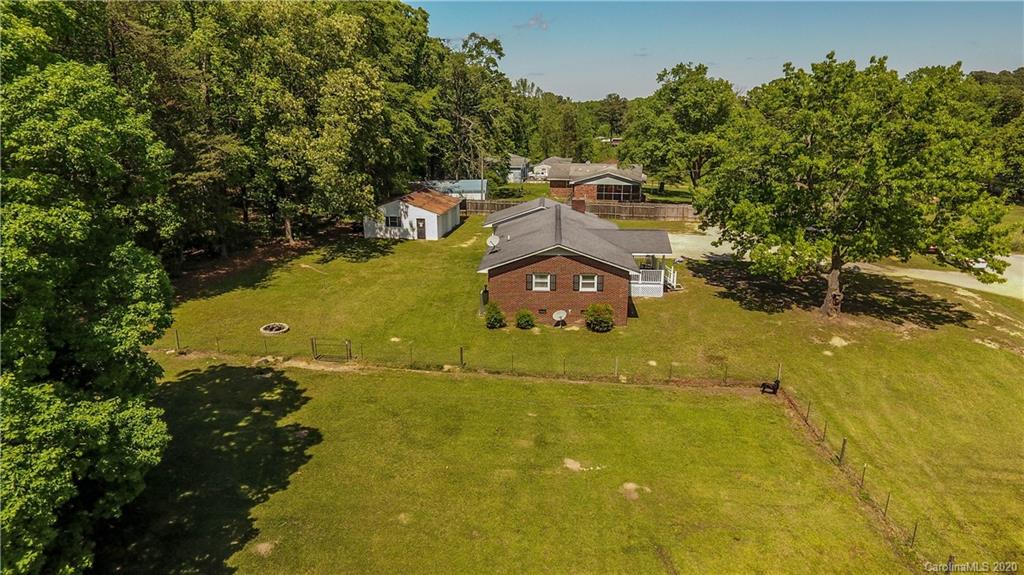 175 Wildwood Road Great Falls, SC 29055 - Photo 22 of 25 Gallery Image 22