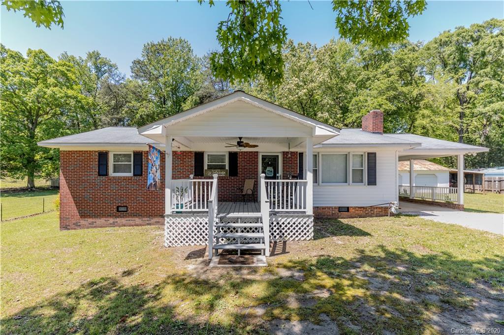 175 Wildwood Road Great Falls, SC 29055 - Photo 5 of 25 Gallery Image 5