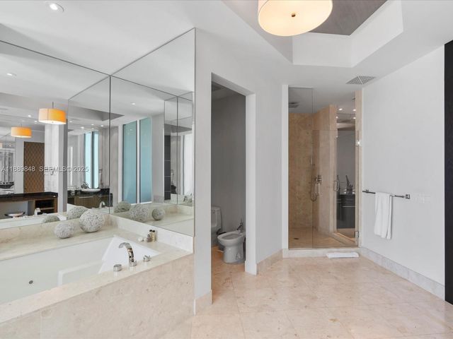 $6,500,000 | 2711 South Ocean Drive, Unit 4005, Hollywood, FL 33019