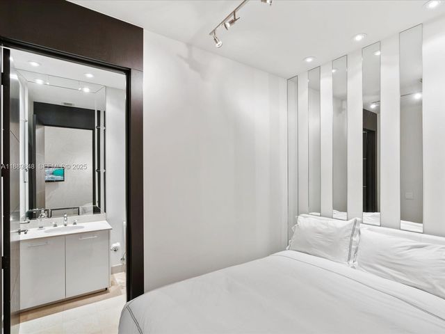 $6,500,000 | 2711 South Ocean Drive, Unit 4005, Hollywood, FL 33019