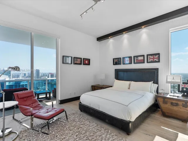 $6,500,000 | 2711 South Ocean Drive, Unit 4005, Hollywood, FL 33019