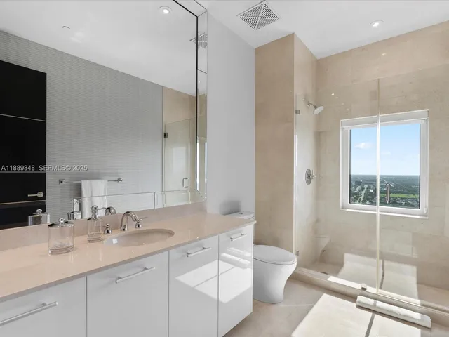 $6,500,000 | 2711 South Ocean Drive, Unit 4005, Hollywood, FL 33019