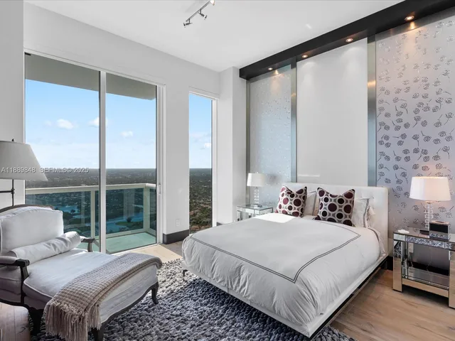 $6,500,000 | 2711 South Ocean Drive, Unit 4005, Hollywood, FL 33019