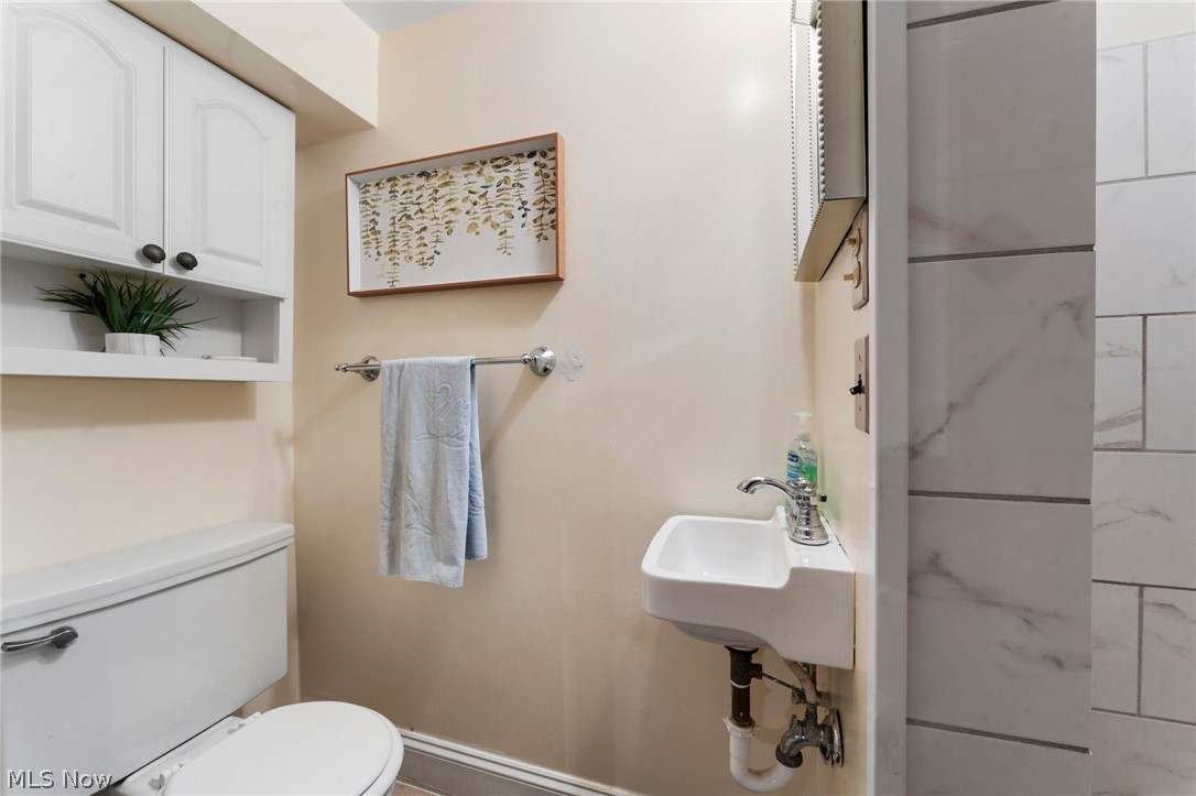 29045 Forestgrove Road Willowick, OH 44095 - Photo 21 of 27 Gallery Image 21