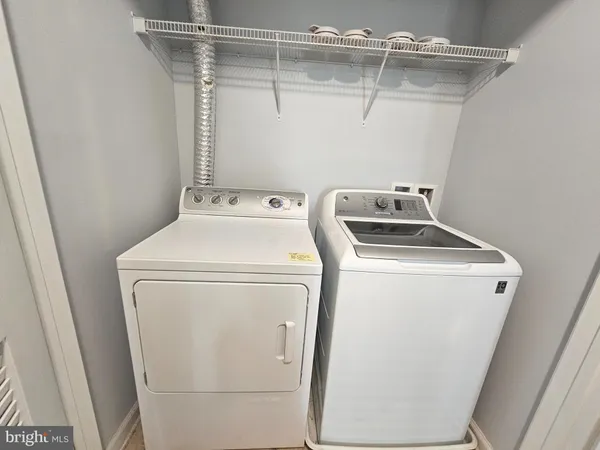 $2,850 | 14253 A Woven Willow Lane, Unit 95, Centreville, VA 20121