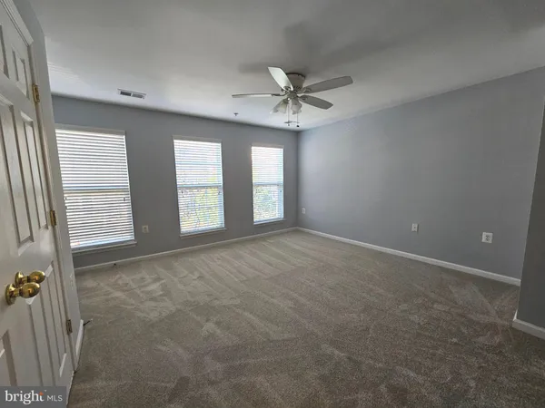 $2,850 | 14253 A Woven Willow Lane, Unit 95, Centreville, VA 20121