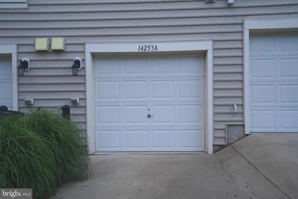 $2,850 | 14253 A Woven Willow Lane, Unit 95, Centreville, VA 20121