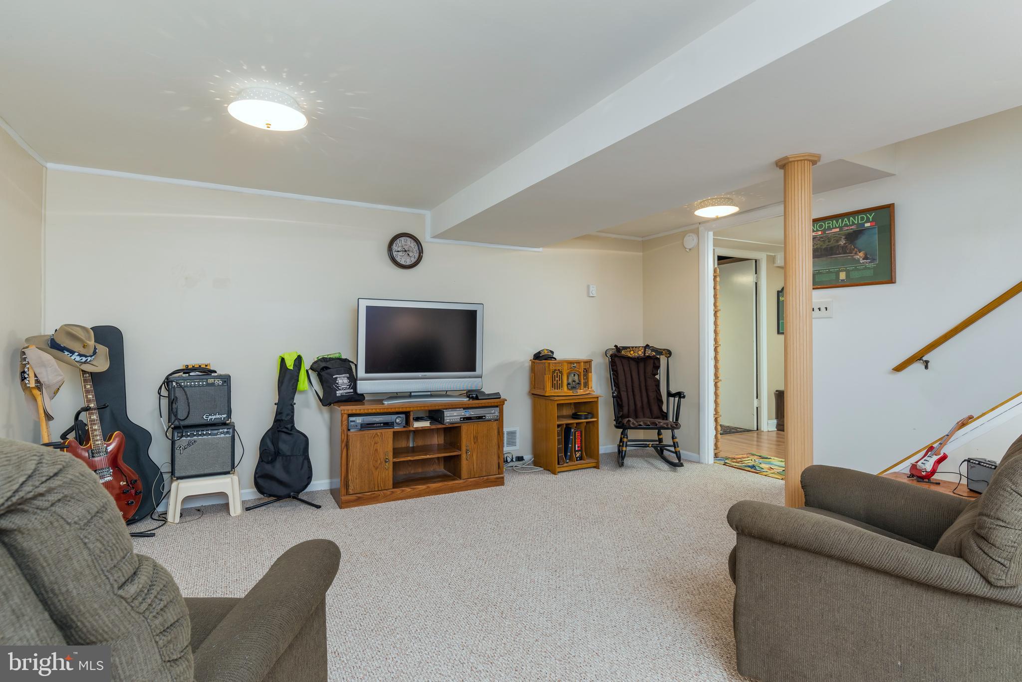 6218 Commons Road Baltimore, MD 21237 - Photo 23 of 34
