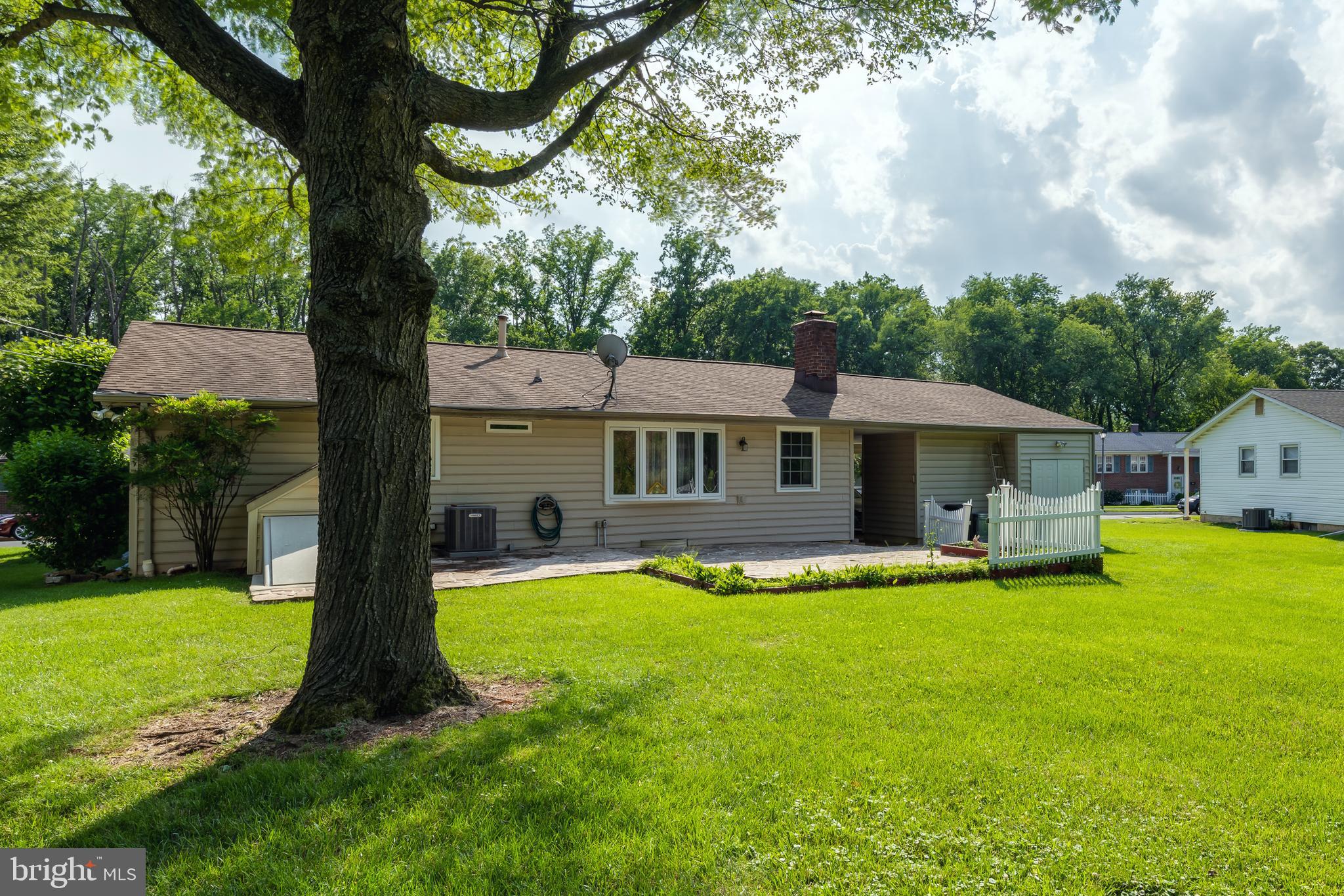 6218 Commons Road Baltimore, MD 21237 - Photo 33 of 34