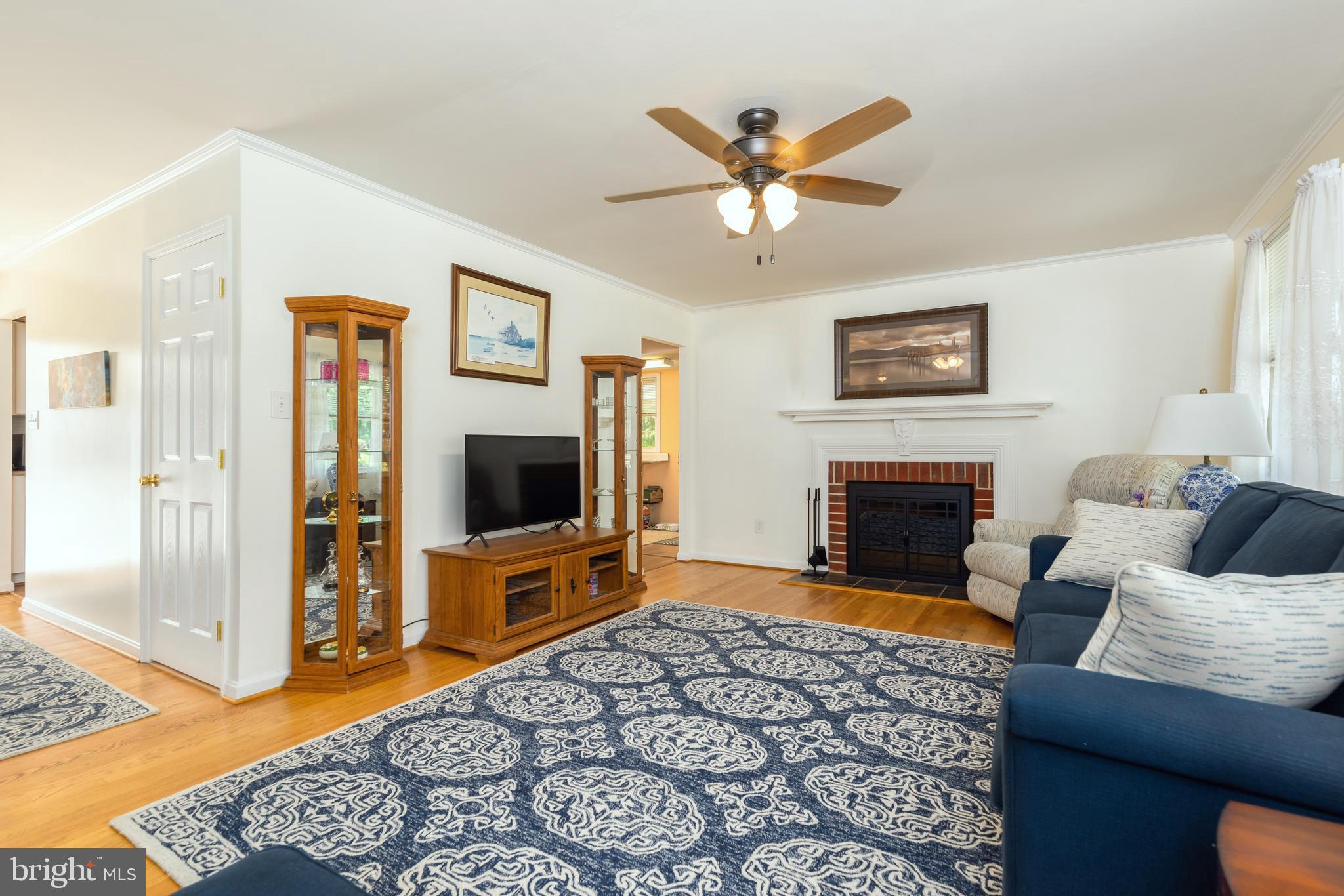 6218 Commons Road Baltimore, MD 21237 - Photo 9 of 34