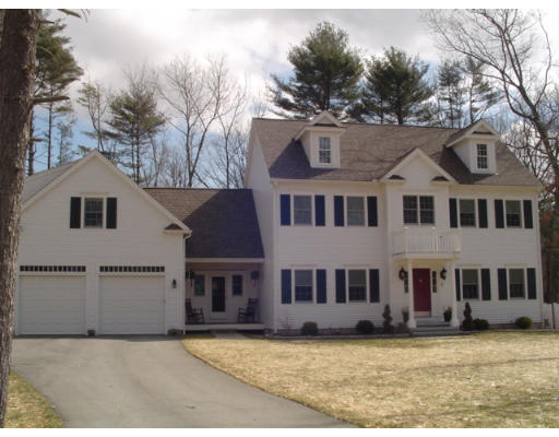 8 Acorn Way Georgetown, MA 01833 - Photo 1 of 29 Gallery Image 1