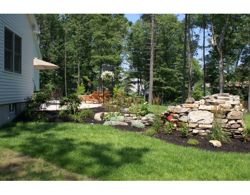 8 Acorn Way Georgetown, MA 01833 - Photo 5 of 29 Gallery Image 5