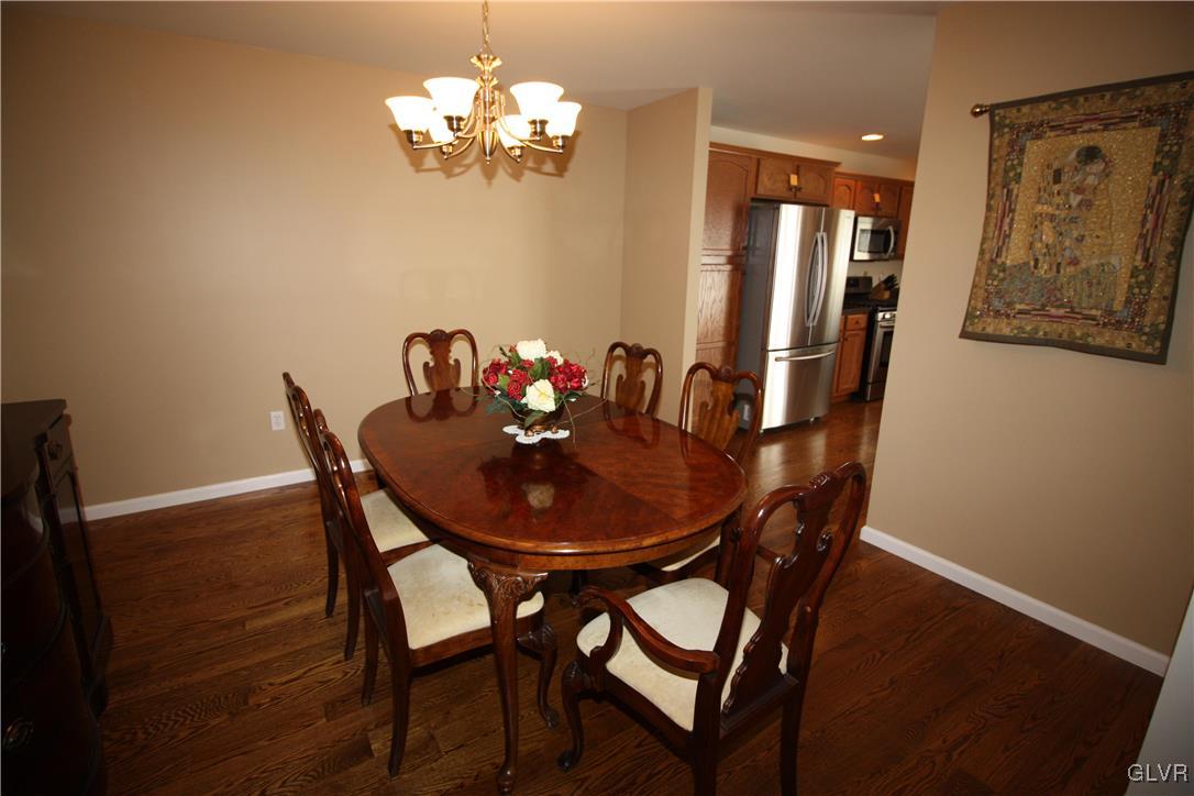 4169 Walter Road Bethlehem, PA 18020 - Photo 14 of 26