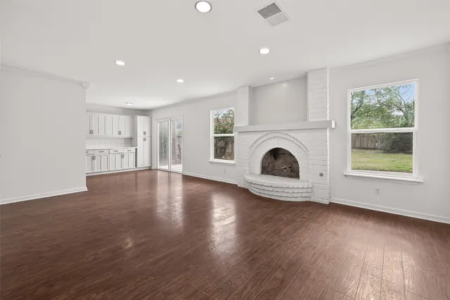 $399,900 | 6211 Allentown Drive, Spring, TX 77389