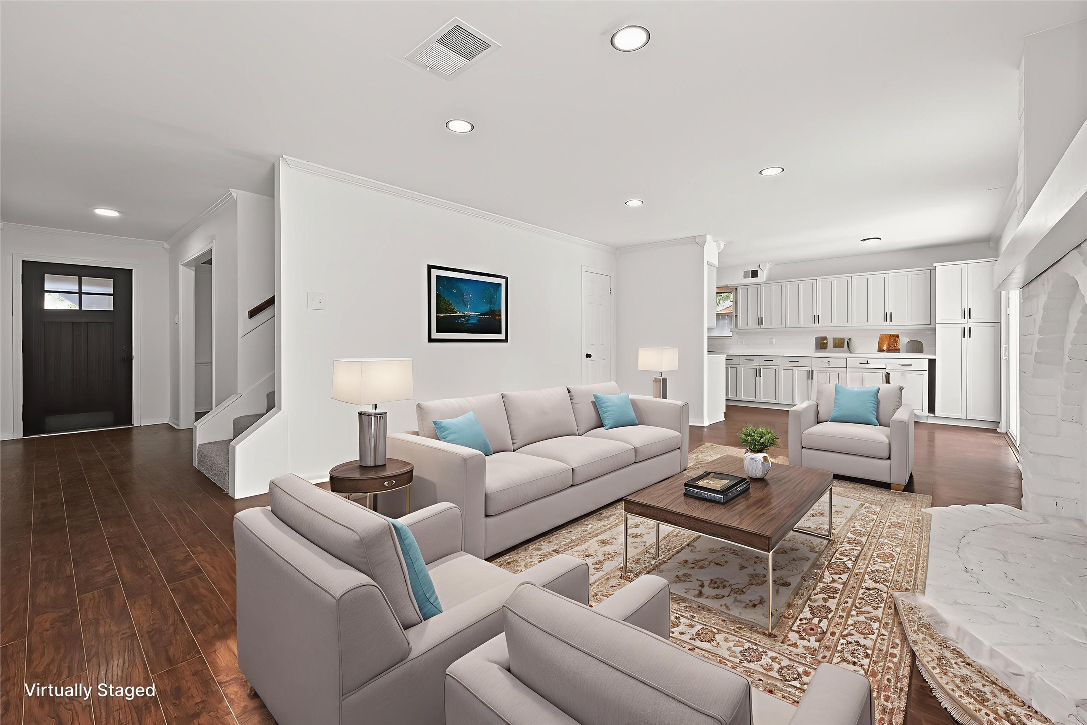 6211 Allentown Drive Spring, TX 77389 - Photo 4 of 39 Big livingroom right off the kitchen.