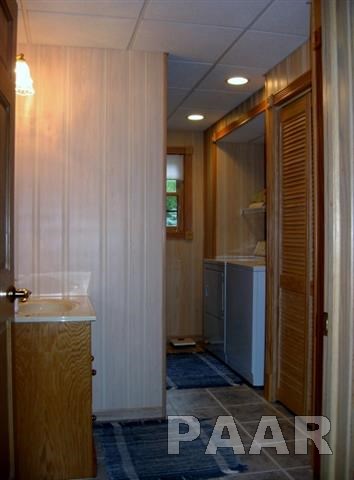 2802 Sheridan Road Pekin, IL 61554 - Photo 19 of 29 Gallery Image 19