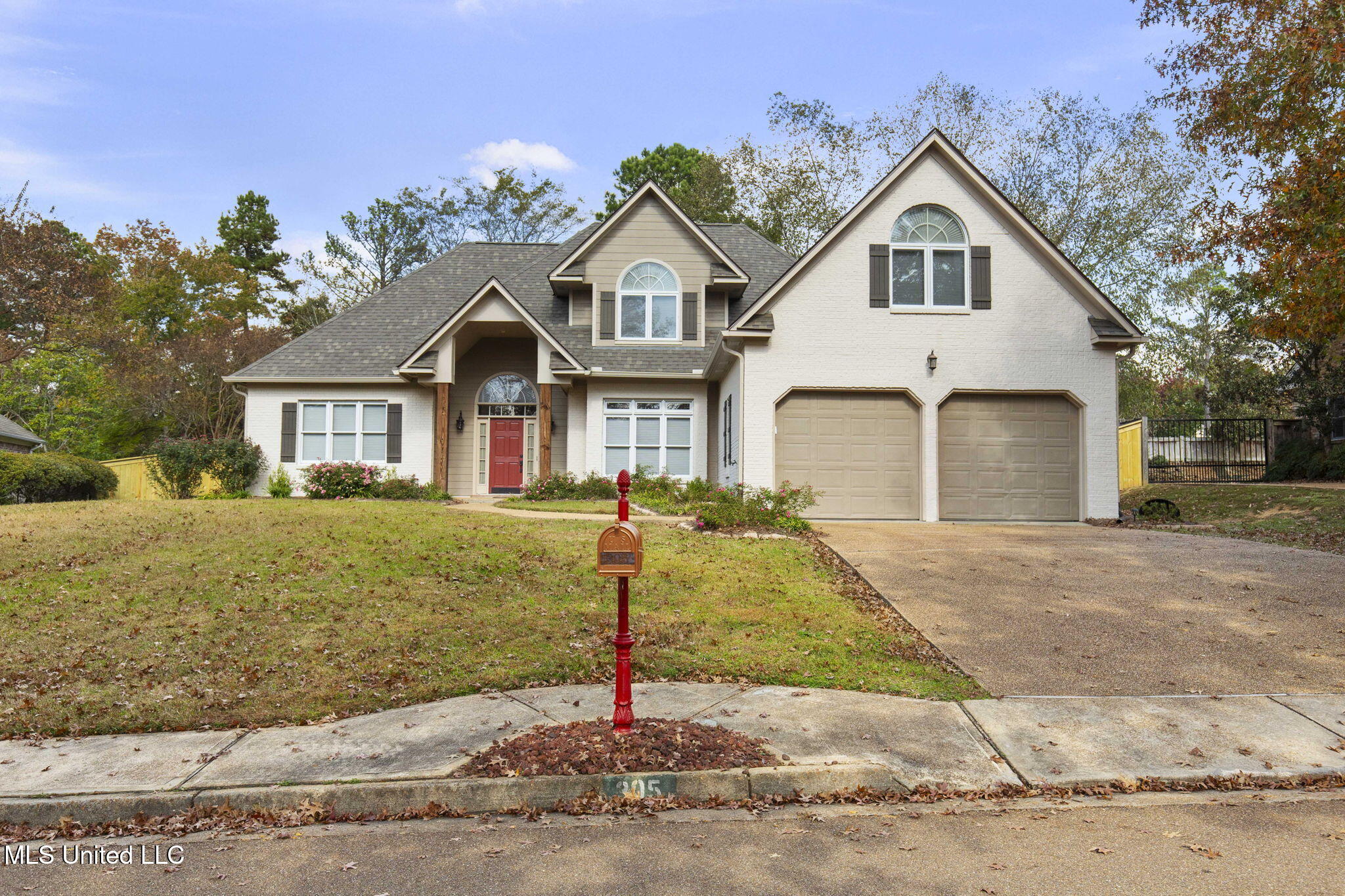 305 Indian Gate Circle Ridgeland, MS 39157 - Photo 2 of 45 1-web-or-mls-305 Indian Gate-1