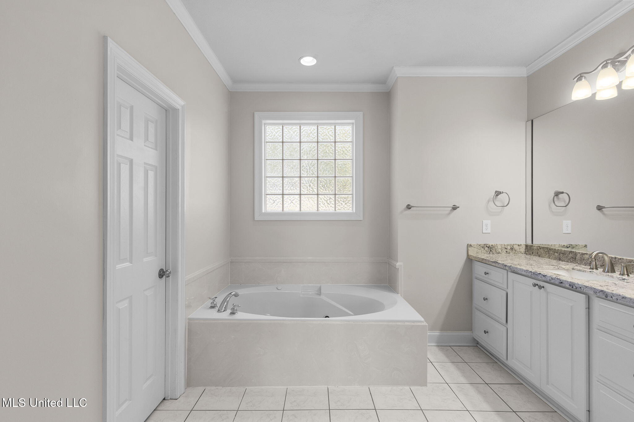 305 Indian Gate Circle Ridgeland, MS 39157 - Photo 26 of 45 36-web-or-mls-305 Indian Gate-34