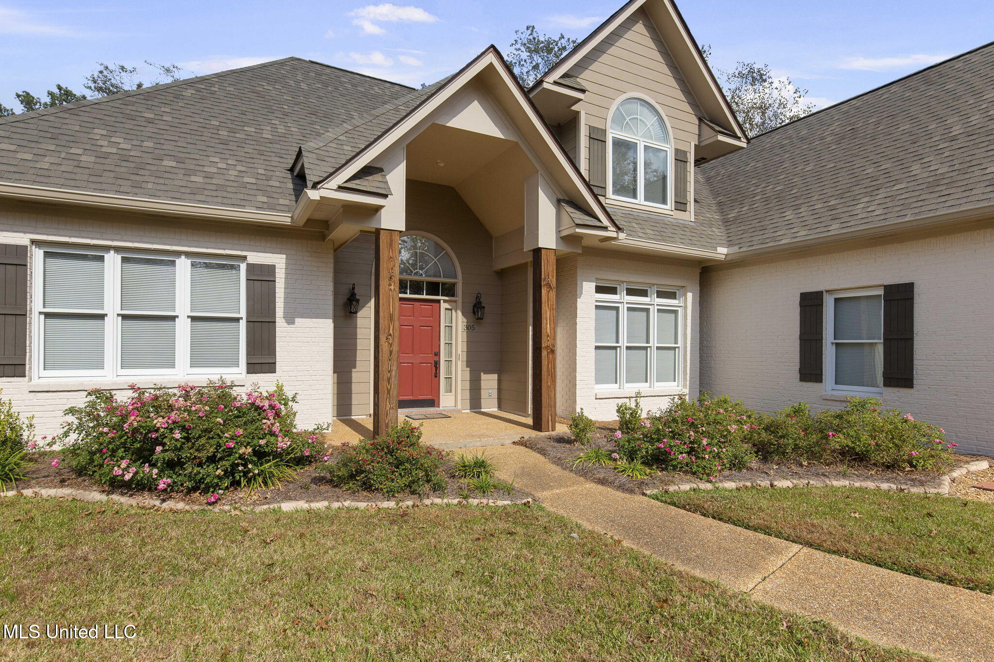 305 Indian Gate Circle Ridgeland, MS 39157 - Photo 5 of 45 6-web-or-mls-305 Indian Gate-6