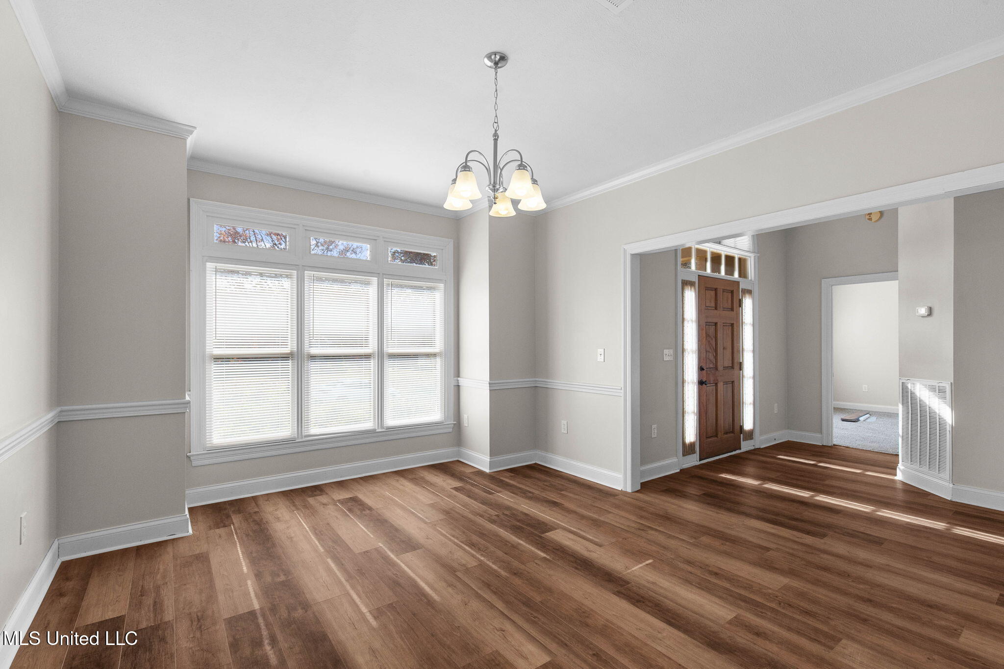 305 Indian Gate Circle Ridgeland, MS 39157 - Photo 8 of 45 9-web-or-mls-305 Indian Gate-9