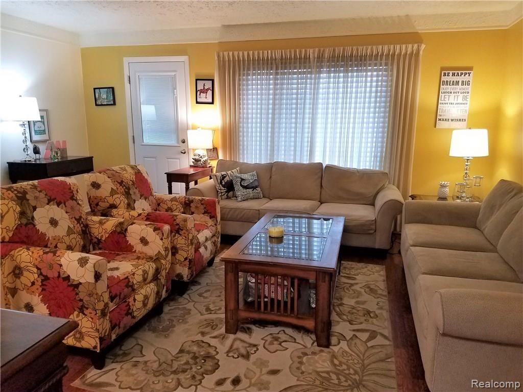 31083 Hoover Road Warren, MI 48093 - Photo 24 of 40