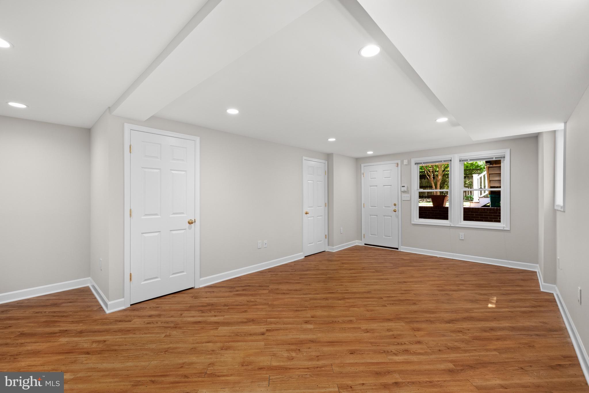 3808 Garfield Street Northwest Washington, DC 20007 - Photo 25 of 31