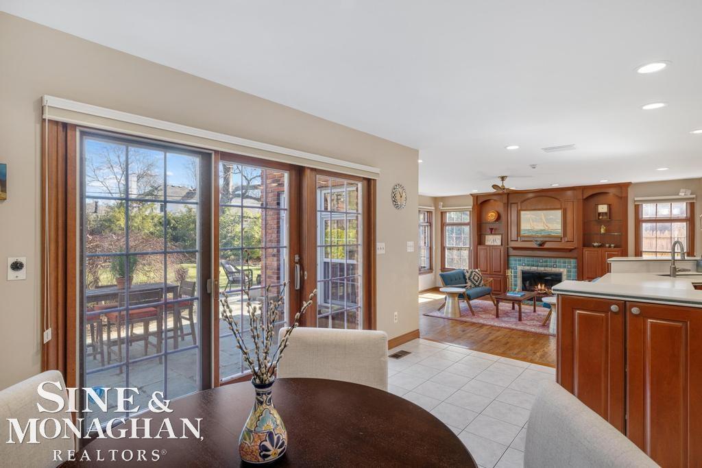 312 Cloverly Road Grosse Pointe Farms, MI 48236 - Photo 17 of 89
