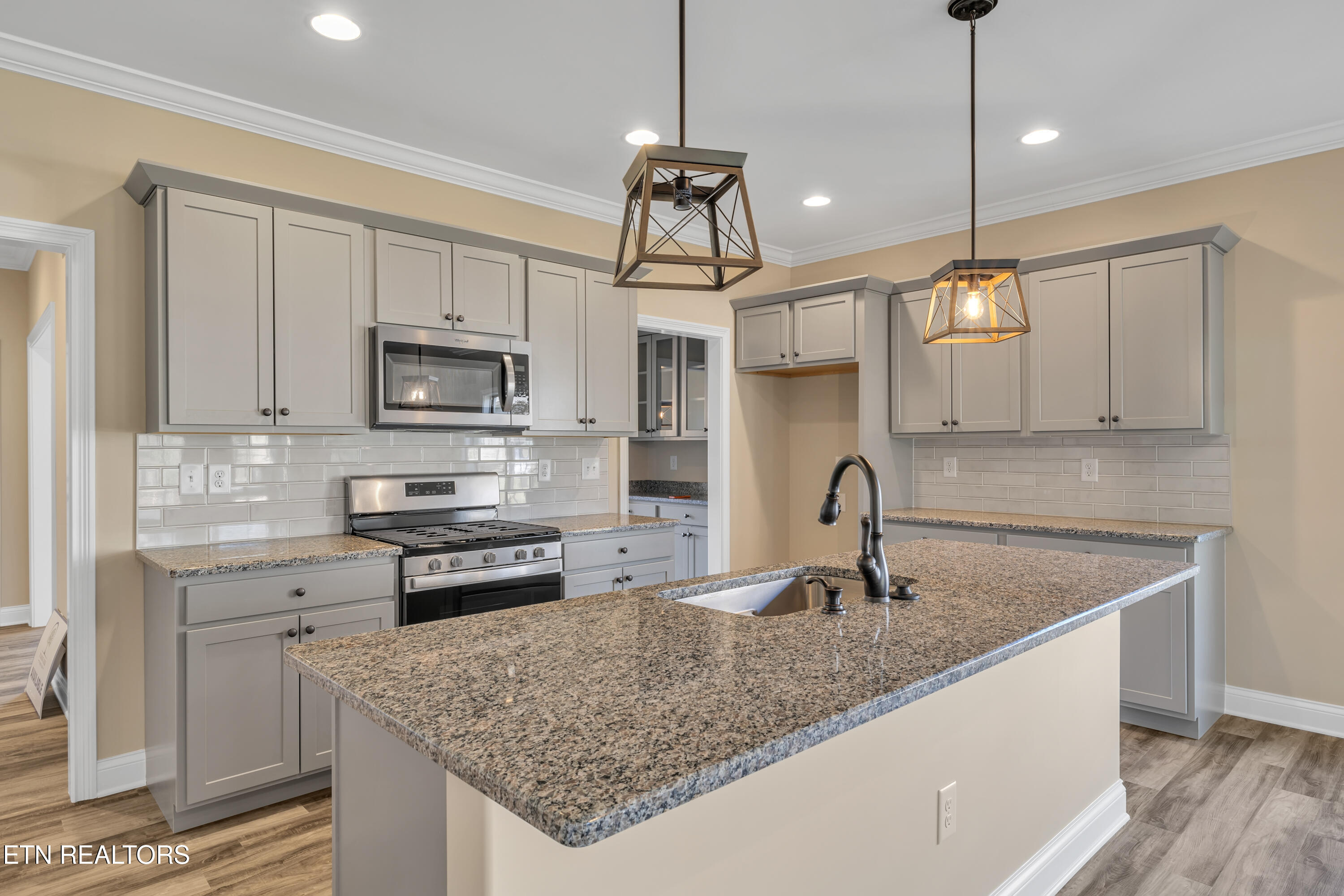 2926 Snow Pond Road Knoxville, TN 37931 - Photo 16 of 44 2926 Snow Pond-114