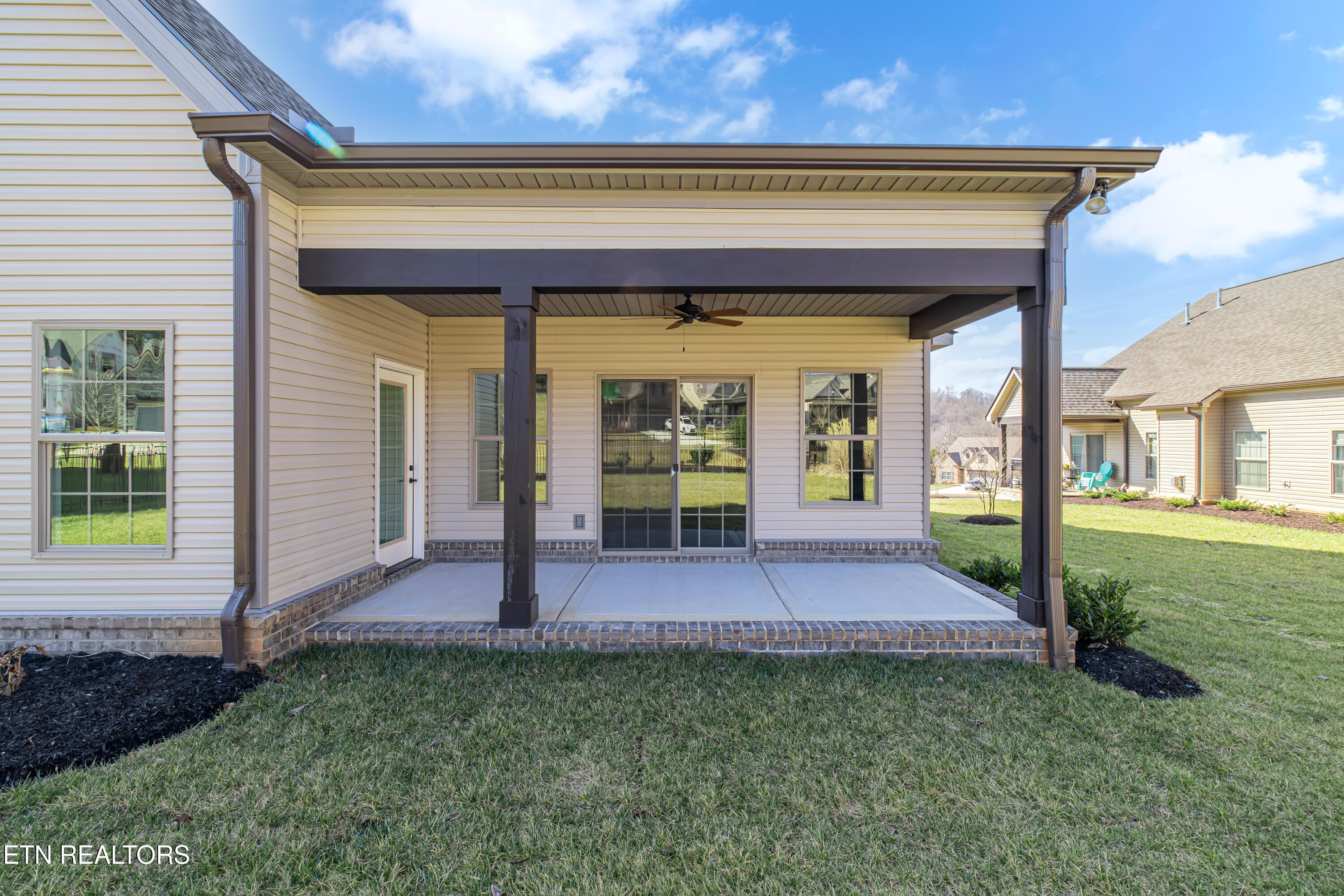 2926 Snow Pond Road Knoxville, TN 37931 - Photo 3 of 44 2926 Snow Pond-103