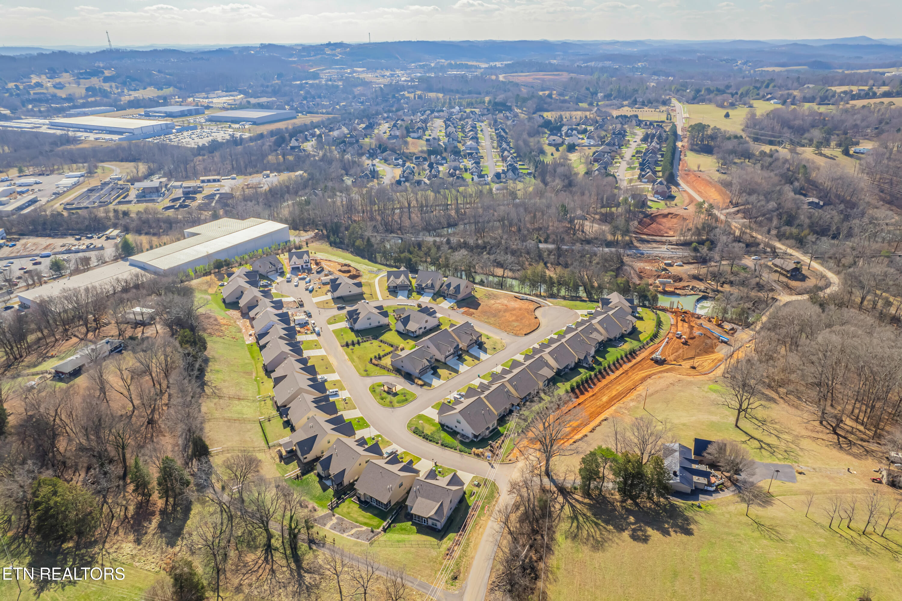 2926 Snow Pond Road Knoxville, TN 37931 - Photo 7 of 44 2926 Snow Pond-107