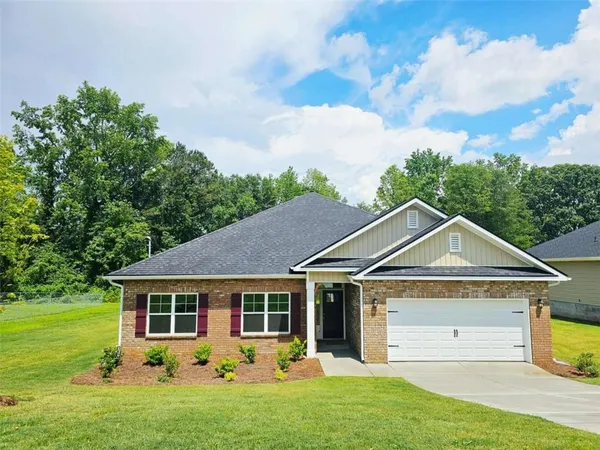 $299,900 | 112 Scarlett Pl Drive, Bowdon, GA 30108