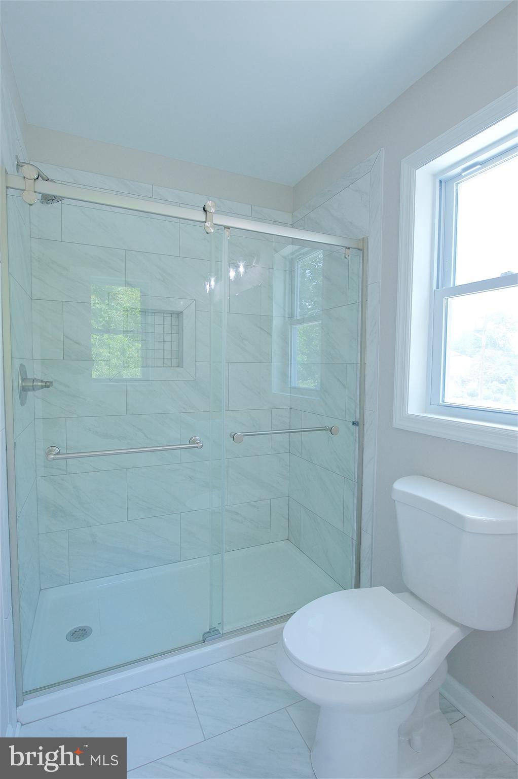 32 Edison Road Cherry Hill, NJ 08034 - Photo 22 of 26 En Suite Bathroom