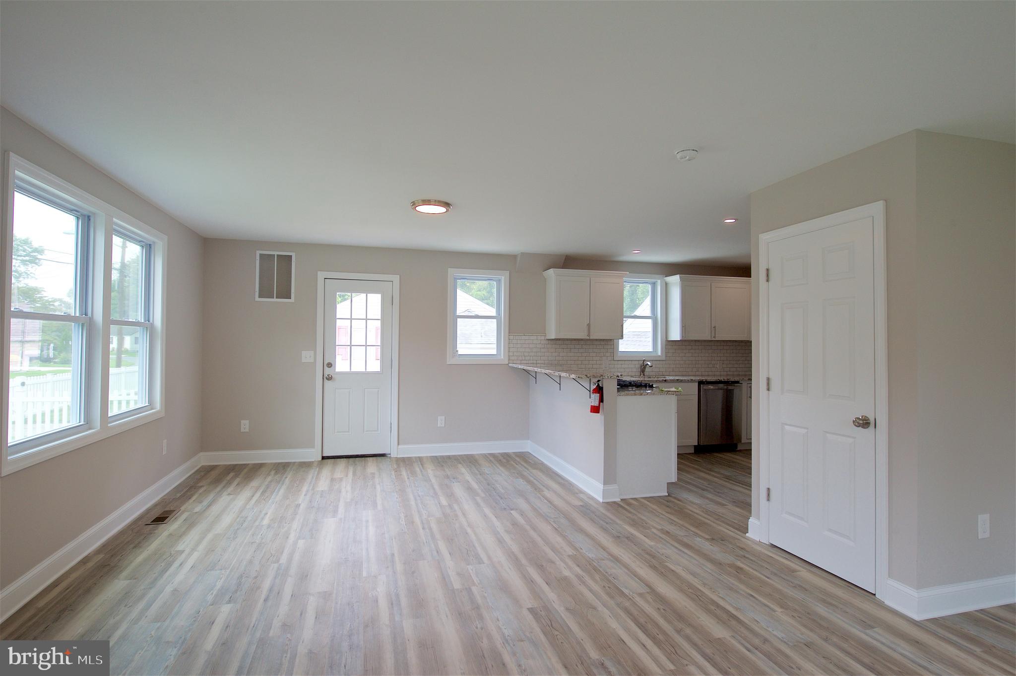 32 Edison Road Cherry Hill, NJ 08034 - Photo 4 of 26 Great Room