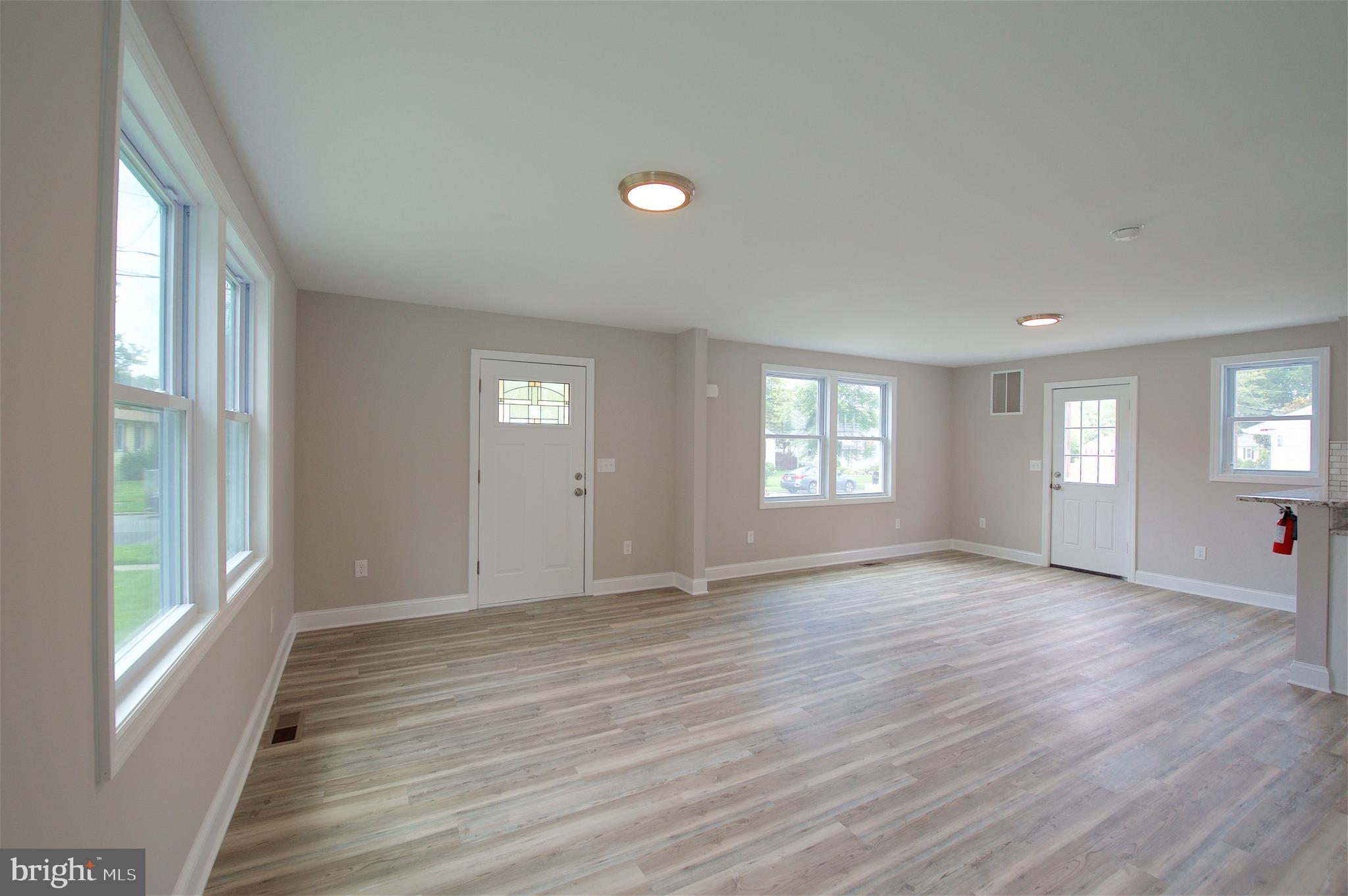 32 Edison Road Cherry Hill, NJ 08034 - Photo 9 of 26 Great Room