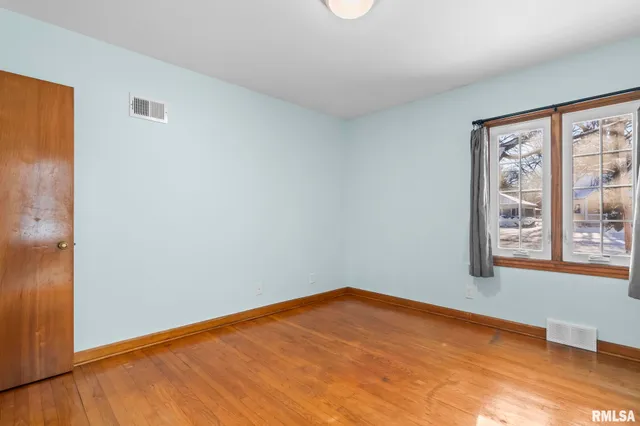 $185,000 | 1517 West Jackson Street, Springfield, IL 62704