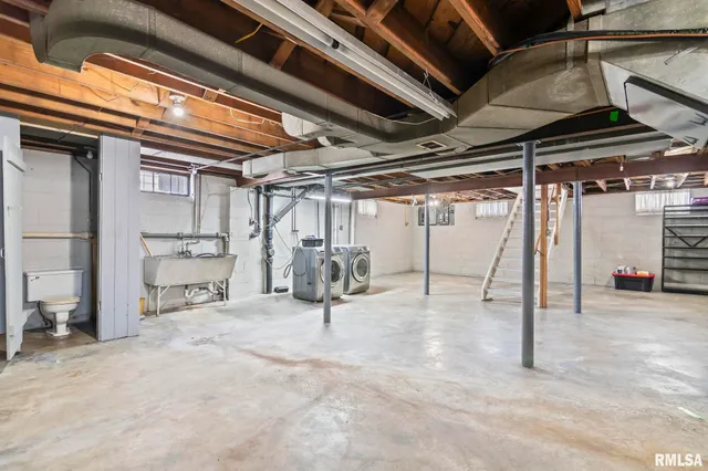 $185,000 | 1517 West Jackson Street, Springfield, IL 62704