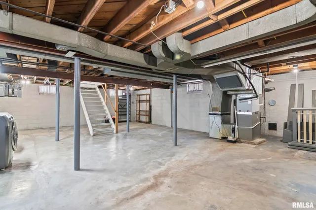 $185,000 | 1517 West Jackson Street, Springfield, IL 62704