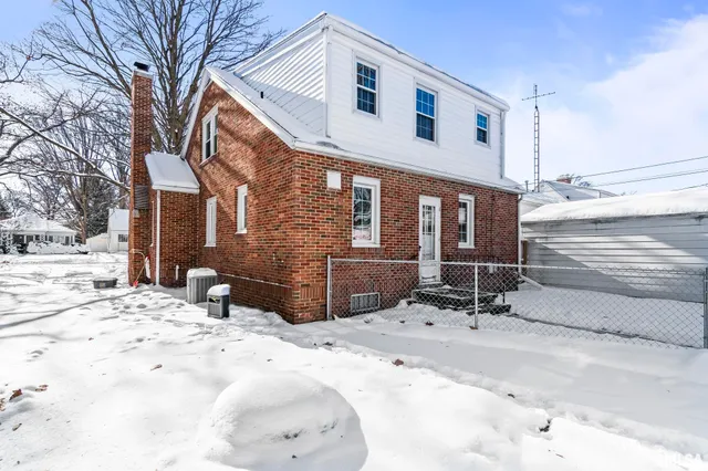 $185,000 | 1517 West Jackson Street, Springfield, IL 62704