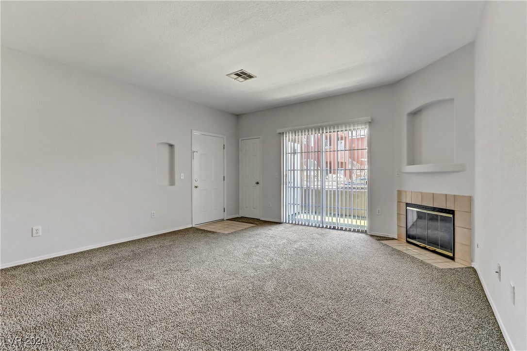 4730 East Craig Road, Unit 1104 Las Vegas, NV 89115 - Photo 8 of 39 Gallery Image 8