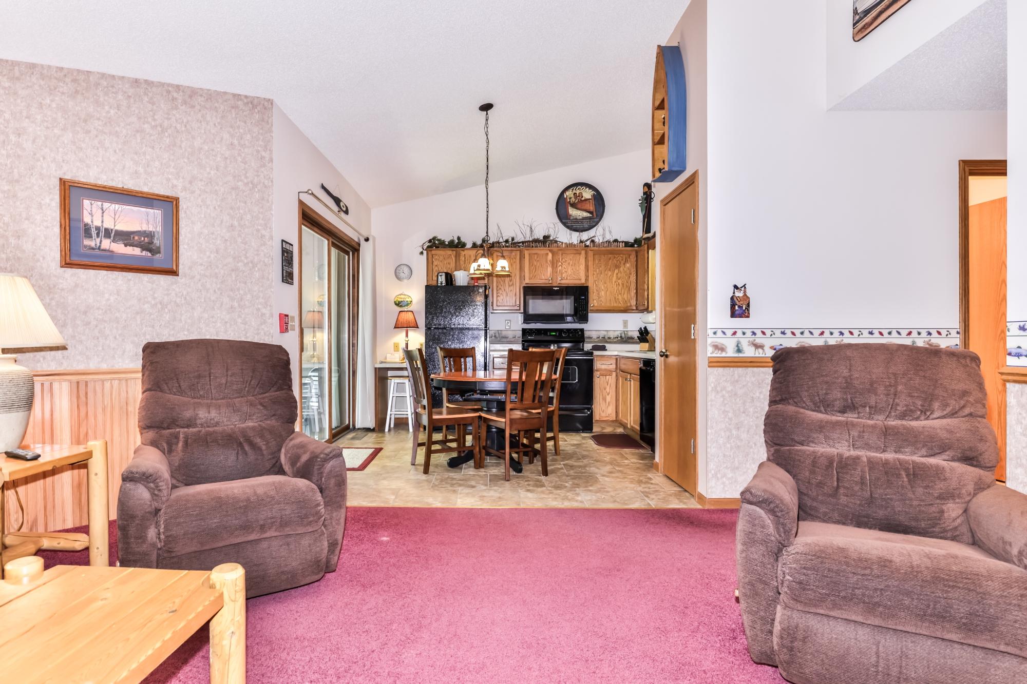8250 Northern Road, Unit 203 Minocqua, WI 54548 - Photo 7 of 36 Gallery Image 7