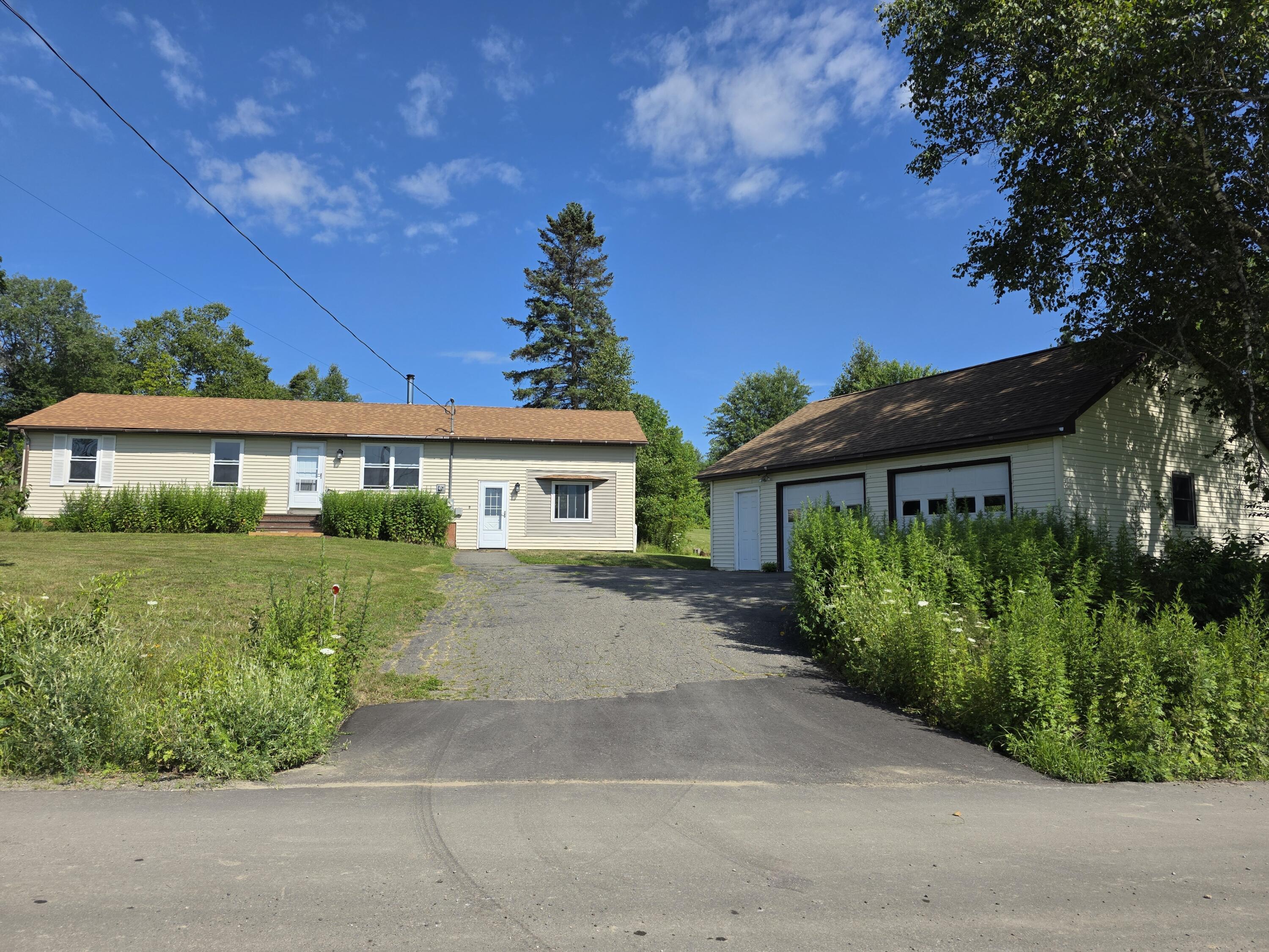 2 Number 10 Road Dexter, ME 04930 - Photo 1 of 20 1