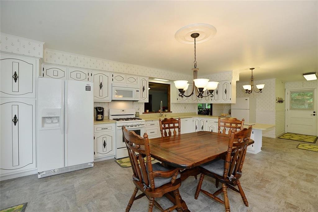 737 Martin Road Rostraver Township, PA 15012 - Photo 9 of 24 Gallery Image 9