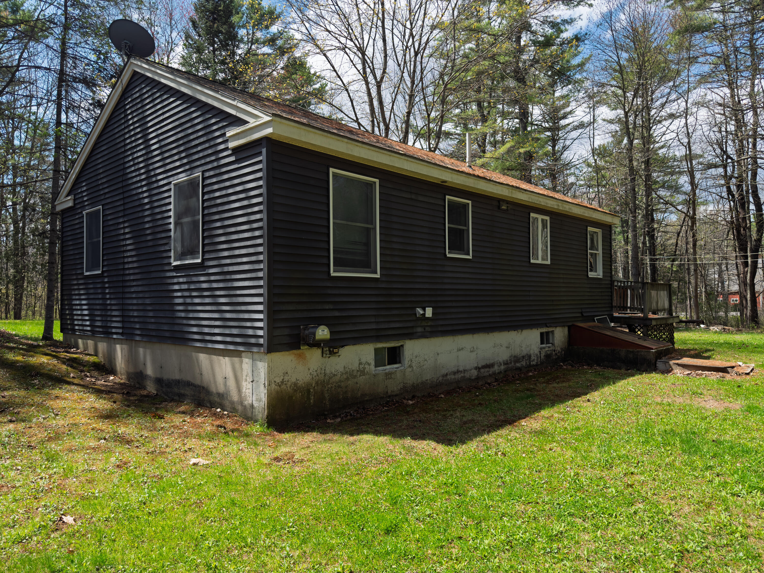 329 Log Cabin Road Arundel, ME 04046 - Photo 8 of 43 IMG_0671