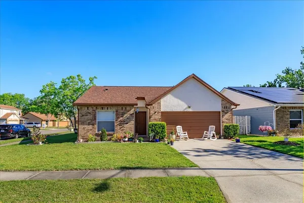 $349,900 | 601 Oak Manor Circle, Orlando, FL 32825