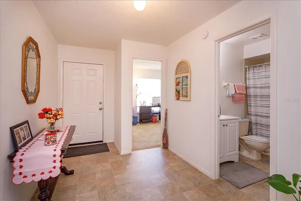 $349,900 | 601 Oak Manor Circle, Orlando, FL 32825