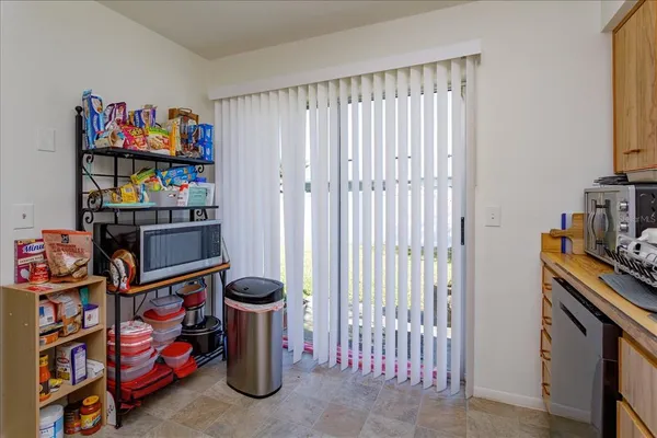 $349,900 | 601 Oak Manor Circle, Orlando, FL 32825