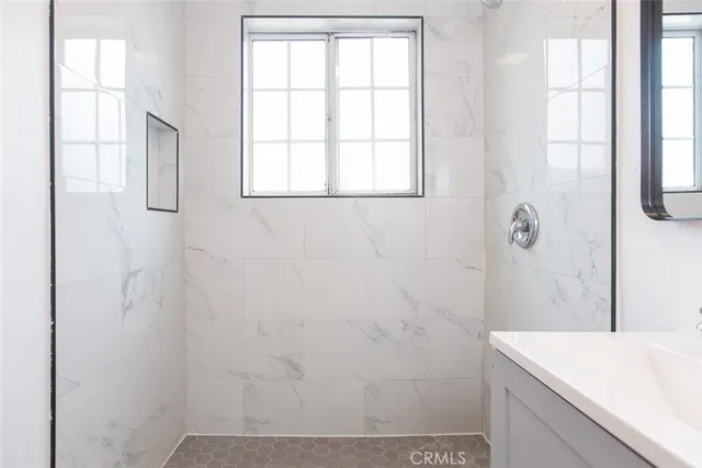 $599,999 | 14425 Prairie Avenue, Lawndale, CA 90260