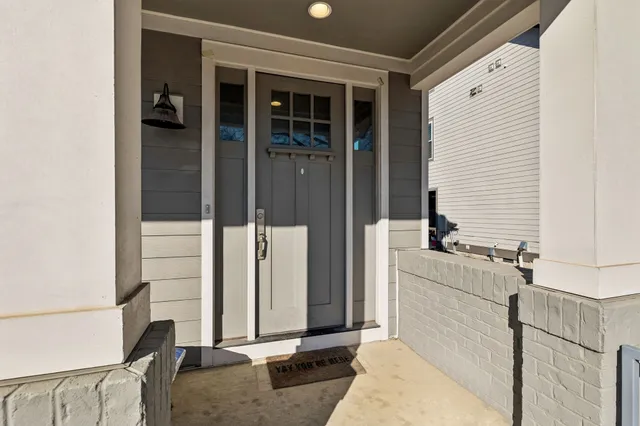 $3,500 | 1732 Carvell Avenue, Nashville, TN 37203