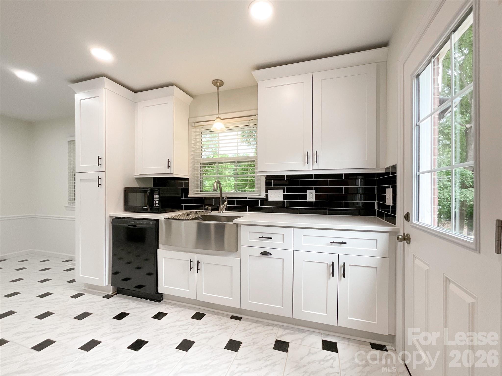 1506 Rama Road Charlotte, NC 28211 - Photo 3 of 13